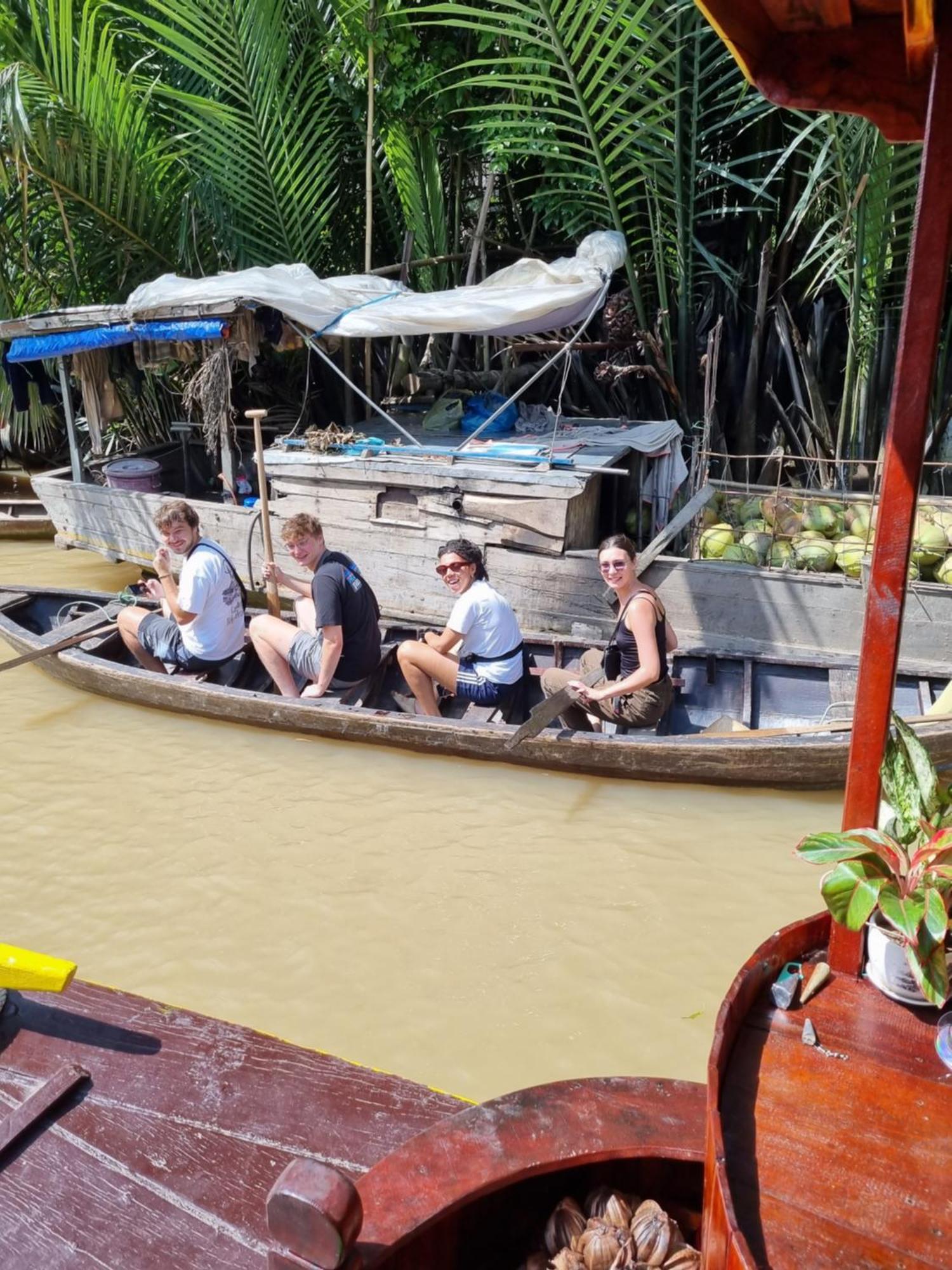 Homestay Nam Ham Luong Ben Tre Exterior photo